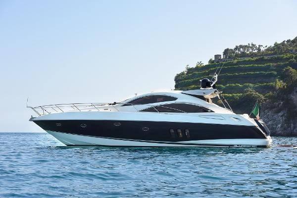 SUNSEEKER PREDATOR 62