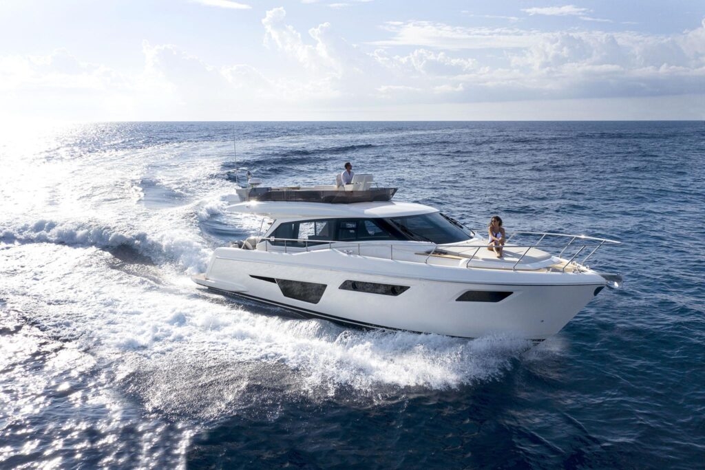 FERRETTI 500