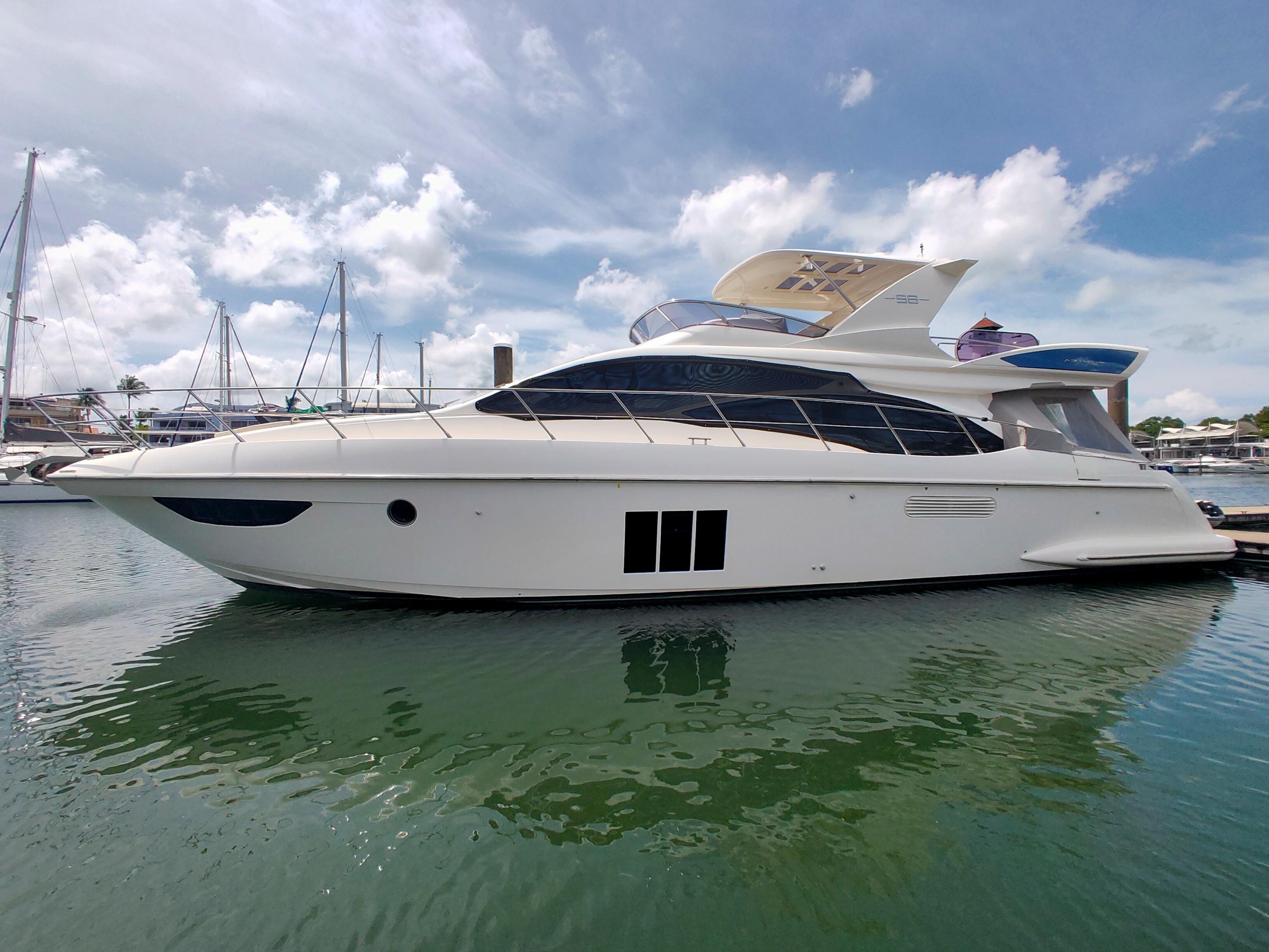 AZIMUT 58