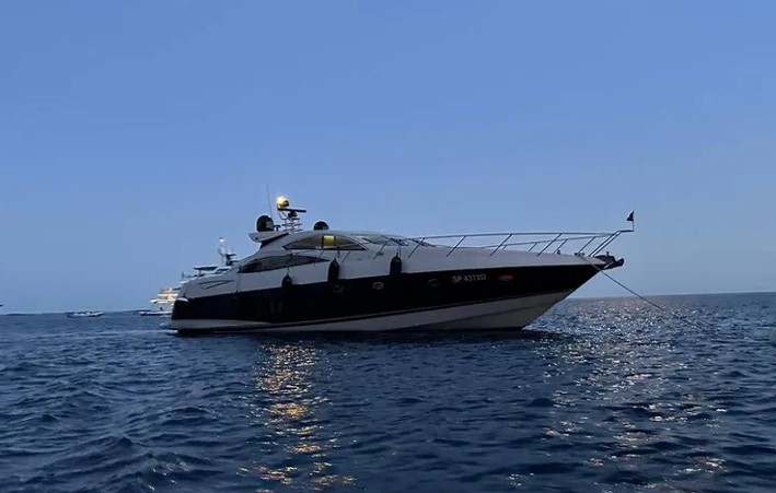 SUNSEEKER PREDATOR 72